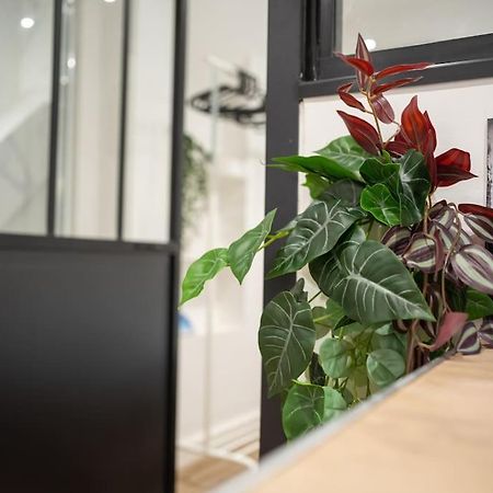 Appartement Tout Equipe Au Coeur Du Panier Vieux Port Марсилия Екстериор снимка