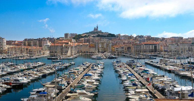 Appartement Tout Equipe Au Coeur Du Panier Vieux Port Марсилия Екстериор снимка